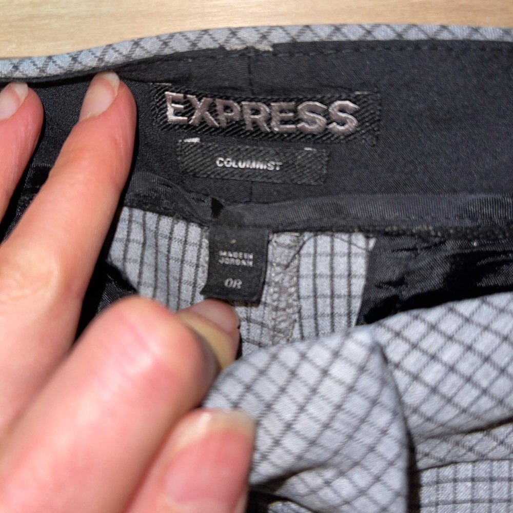 Express pants - Picture 3 of 4